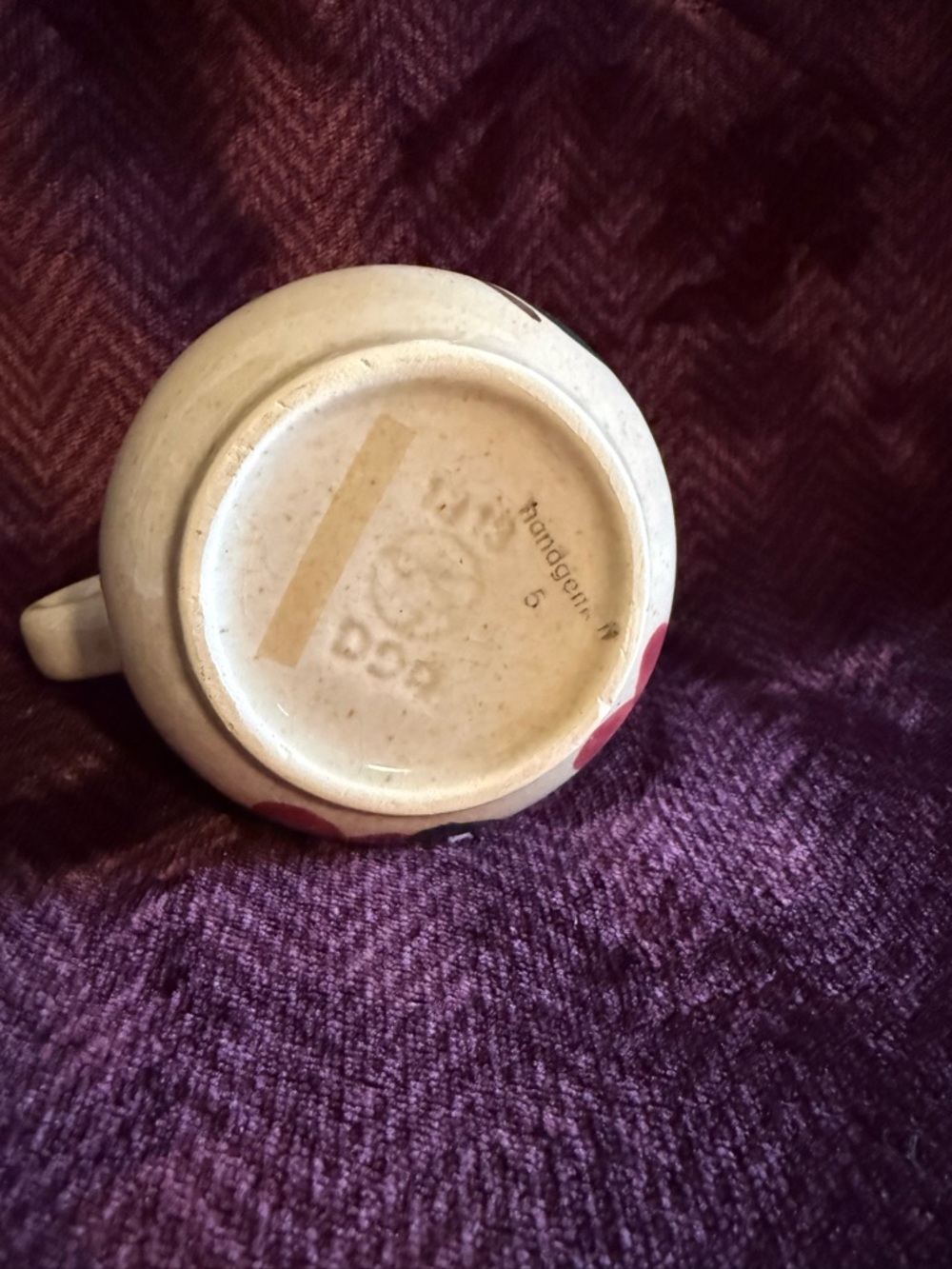 Red Flower Creamer - Picture 4 of 4